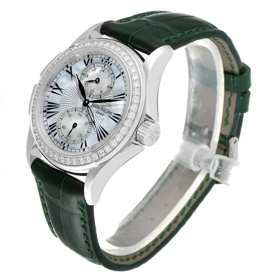 Đồng hồ Patek Phillipe Calatrava Travel Time White Gold Mother of Pearl Diamond Watch 4934 - Ảnh 5
