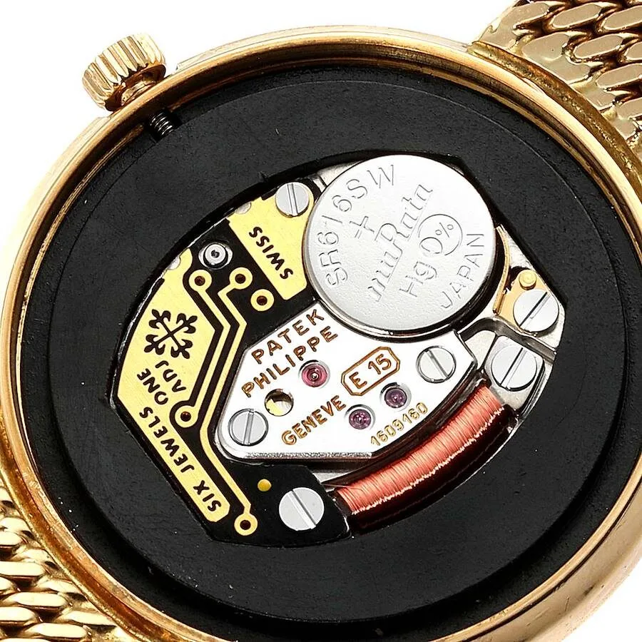 Đồng hồ Patek Phillipe Calatrava Yellow Gold Hobnail Bezel Ladies Watch 4819 - Ảnh 3