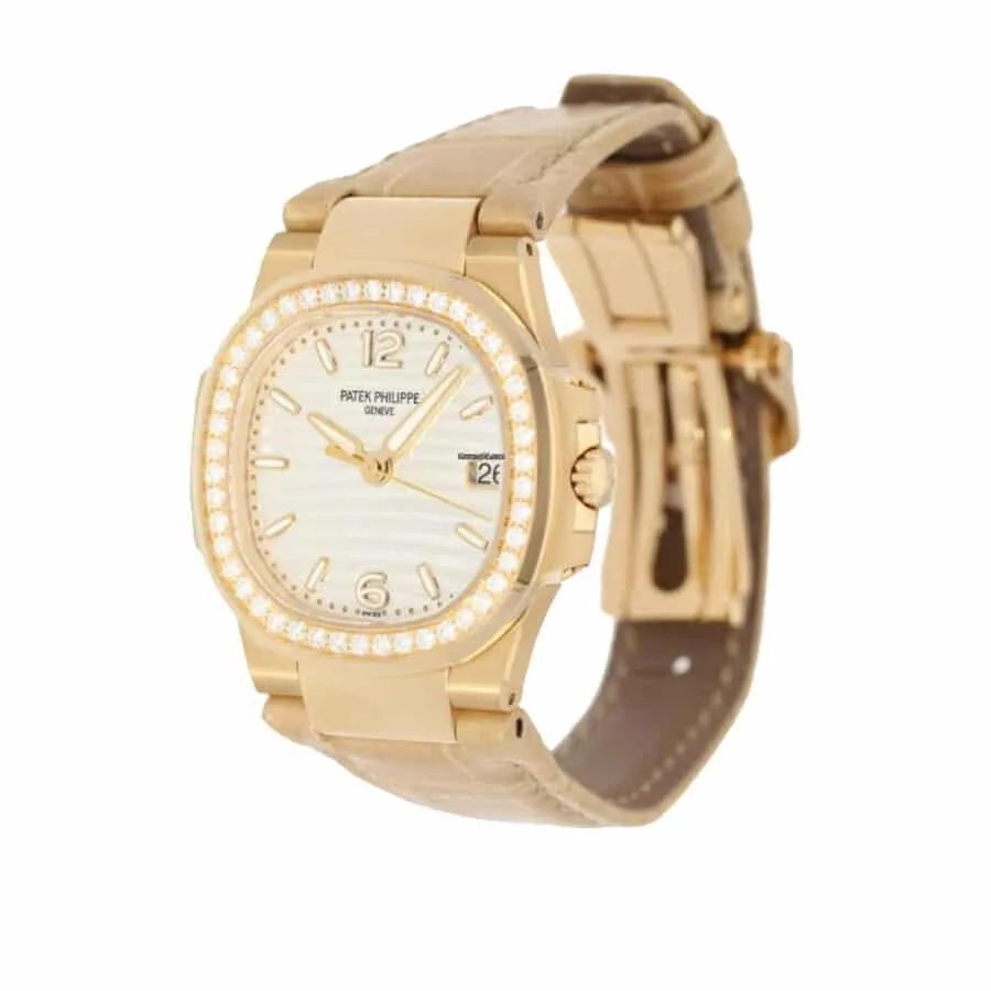 Đồng hồ Patek Phillipe Nautilus 7010R-011 - Ảnh 4