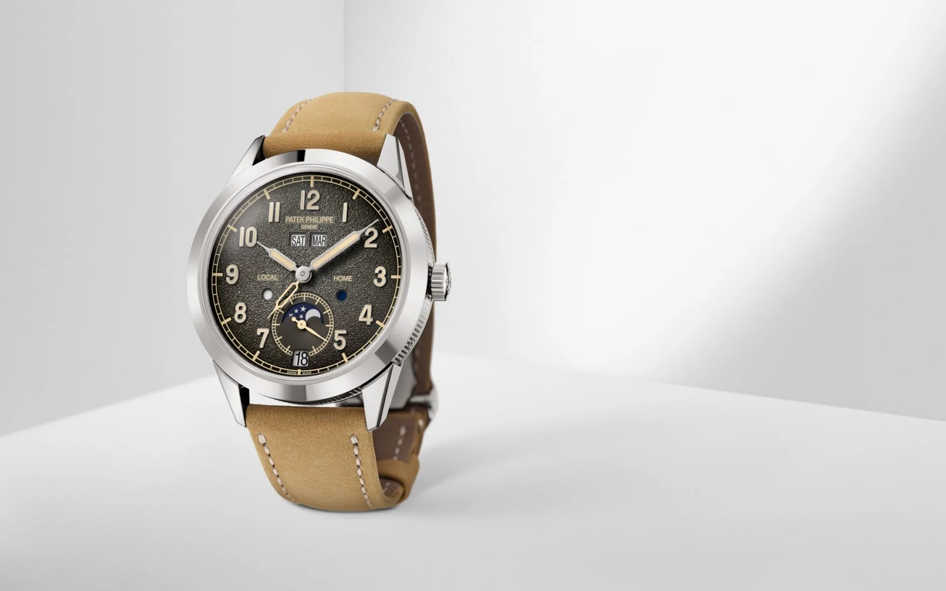 Đồng hồ Patek Phillipe Complications 5326G - Ảnh 3